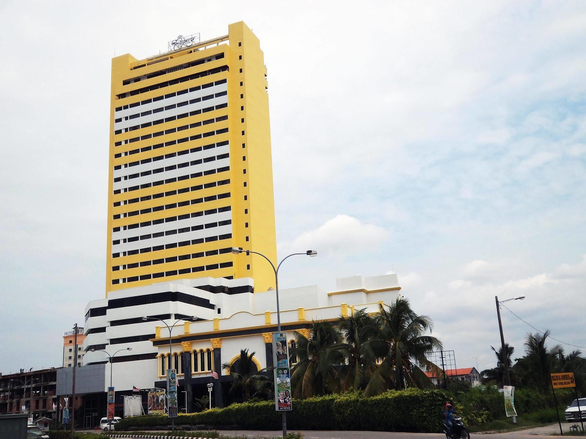 The Emperor Hotel Malacca Exterior foto